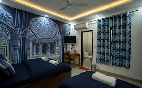 Yes Boss By Backpackers Heaven Right In Centre Of New Delhi