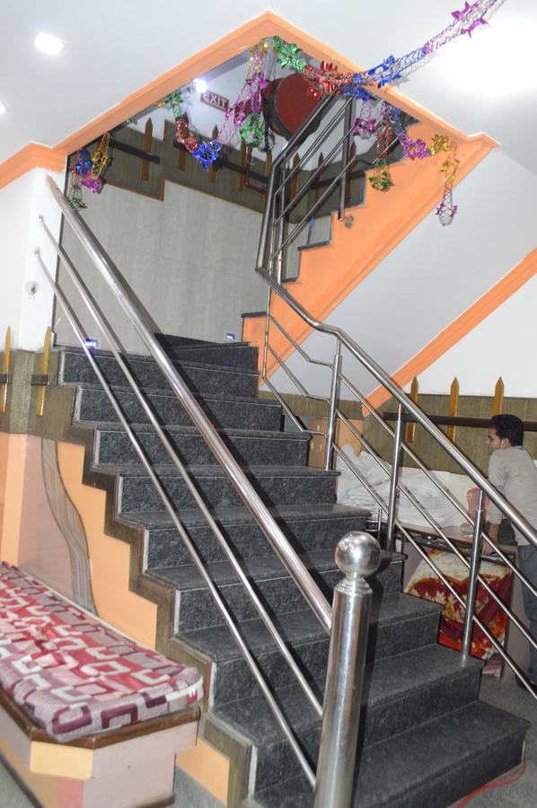 Hotel Yes Boss International- Awarded Best Hotel 2025 In Budget Category New Delhi Exterior photo